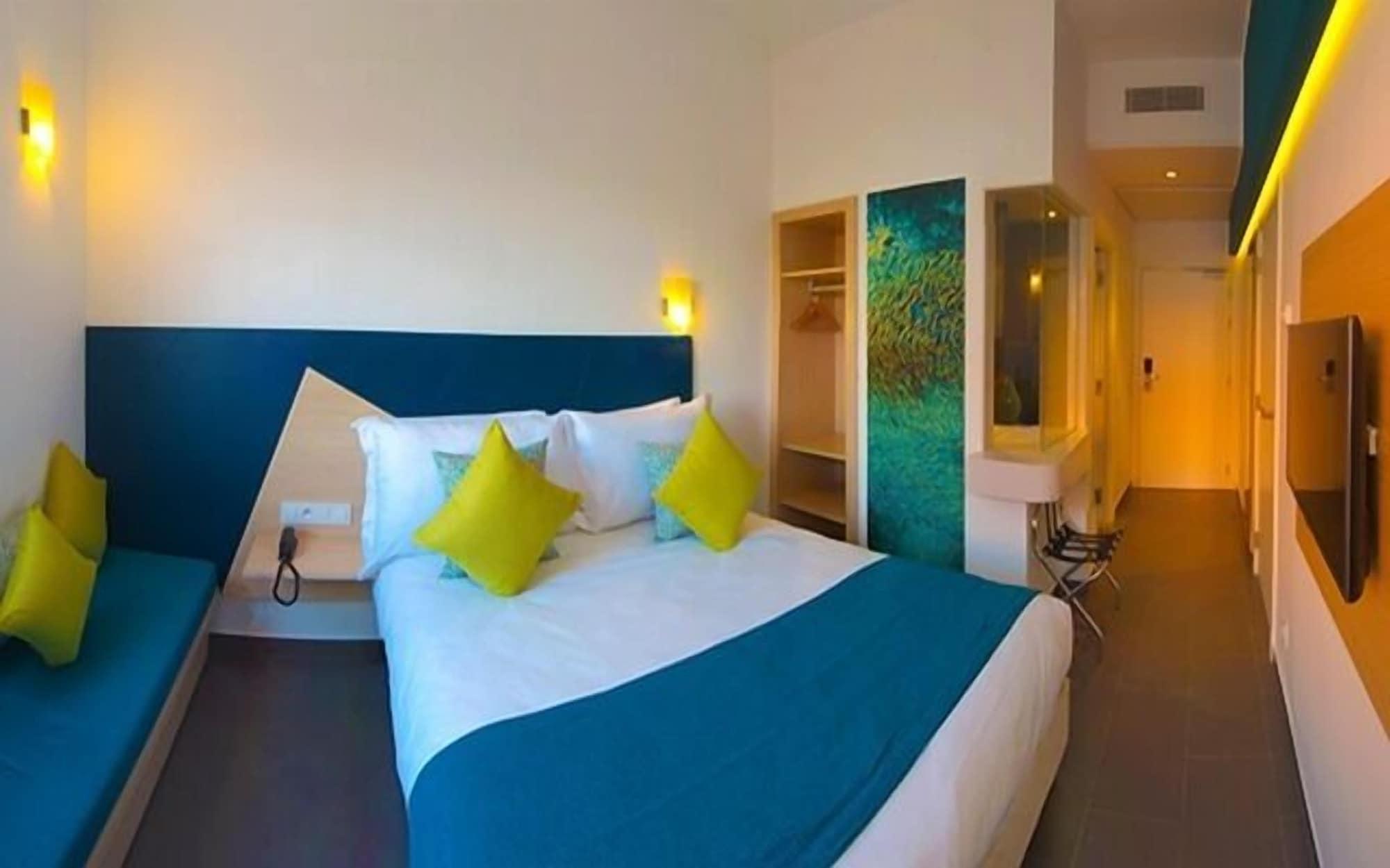 Relax Hotel Oujda Luaran gambar