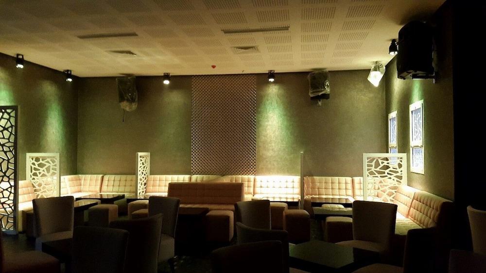Relax Hotel Oujda Luaran gambar