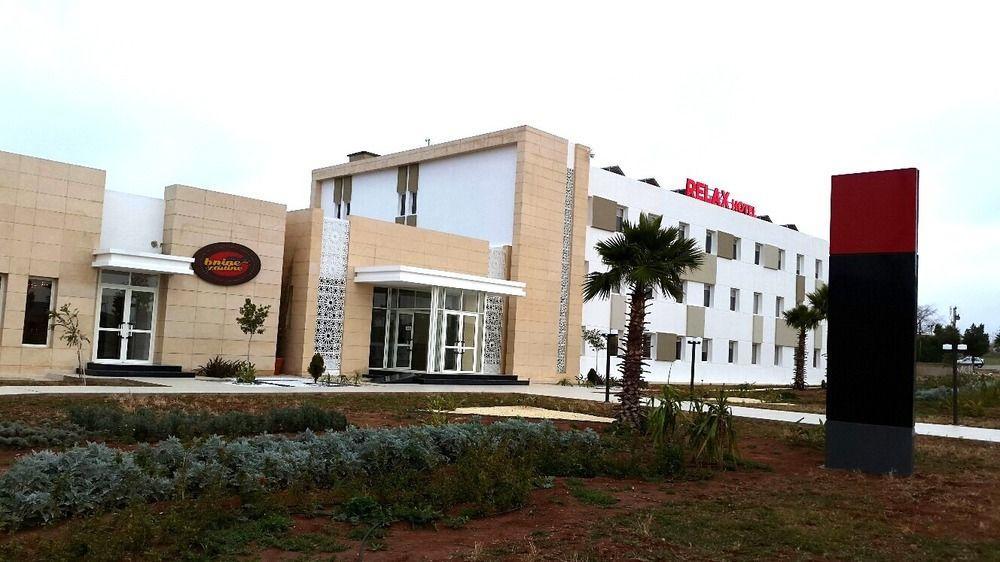 Relax Hotel Oujda Luaran gambar